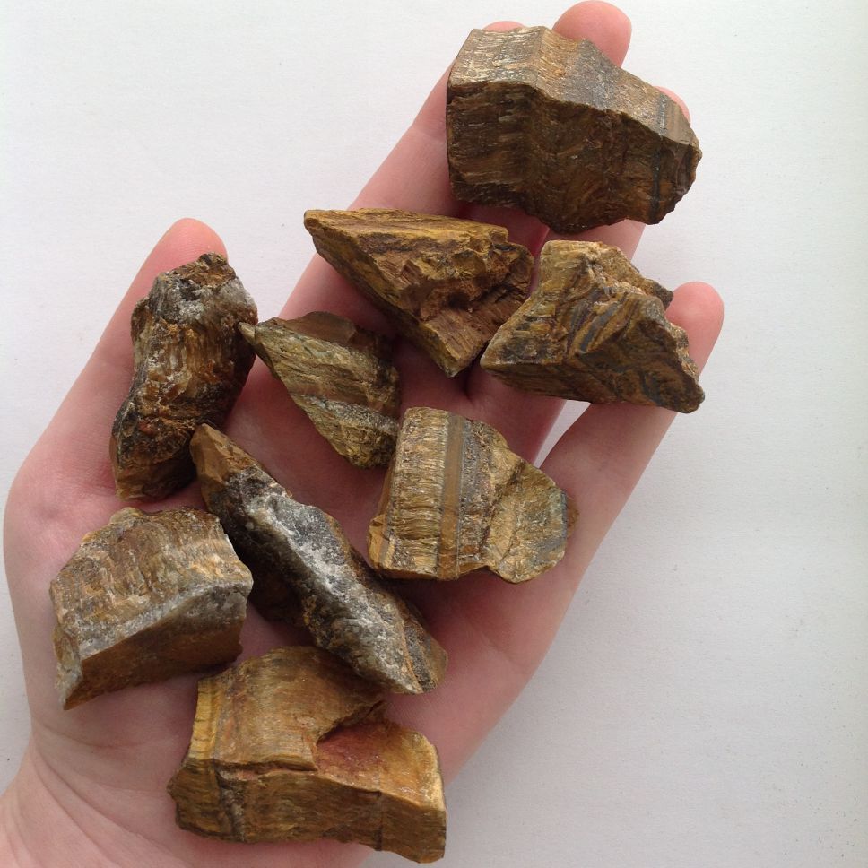 Rough - Tigers Eye 200gms (8-10 pc) Rough - Tigers Eye 200gms (8-10 pc)